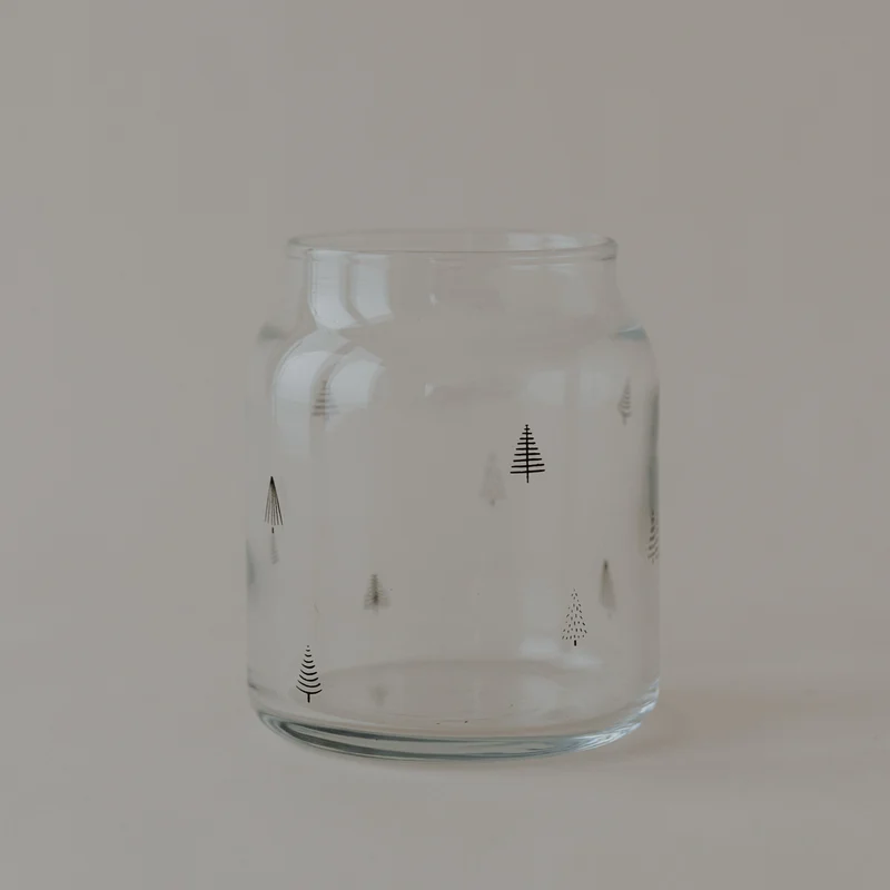 Vase aus Glas, Tannendruck